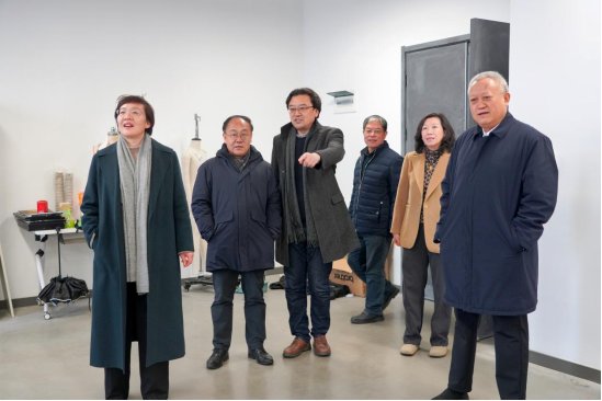 校领导调研指导产教融合青岛基地新学期